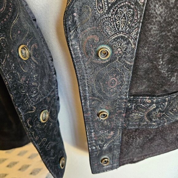 Vintage GIII Black Leather Jacket Size Small Cropped Boho Moto Style Womens - Picture 9 of 11